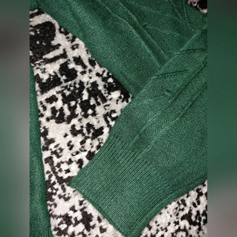 LOFT Green Bobble Knit Ruffle Hem Sweater | Size Large | NWT